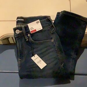 NWT Express Mid Rise Skinny Jeans